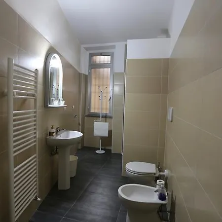 Delle Star Daire Milano